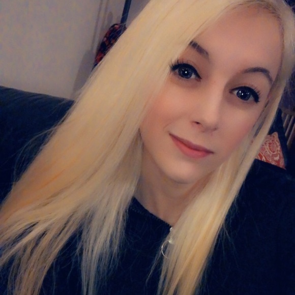 Meet your Posher, Shelby - Picture 9 of 14